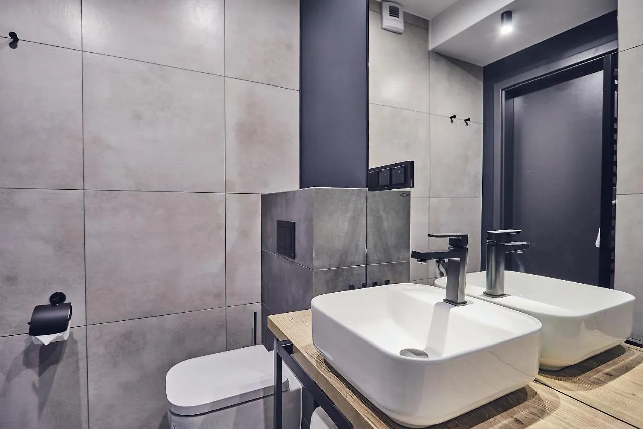 The Bridge Suites Hotel Cracovie 4*,