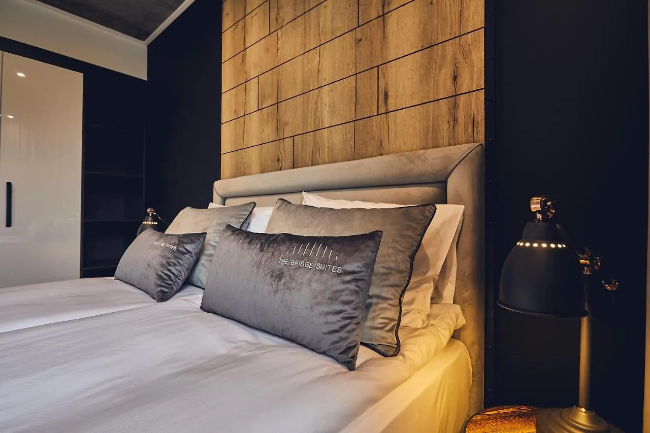 The Bridge Suites Hotel 크라쿠프 4*,