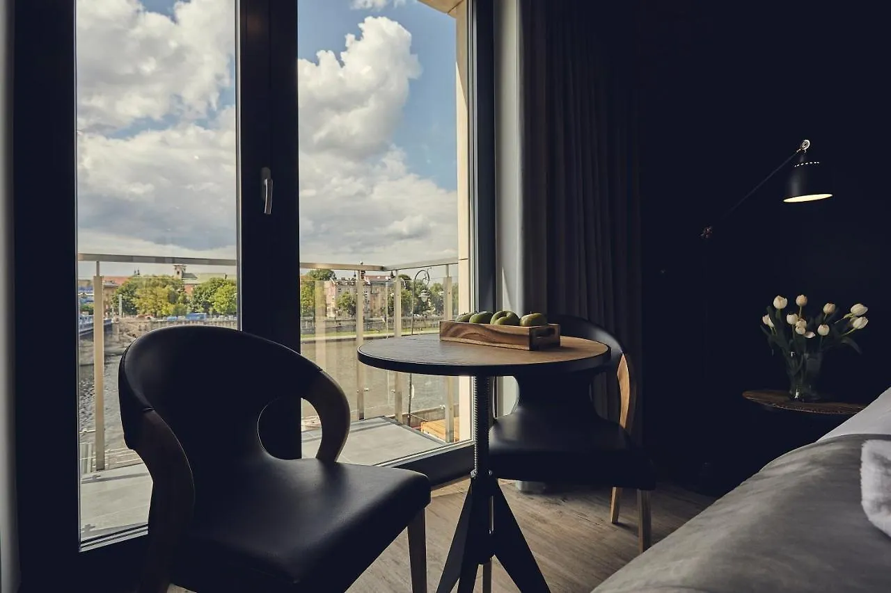 The Bridge Suites Hotel 크라쿠프